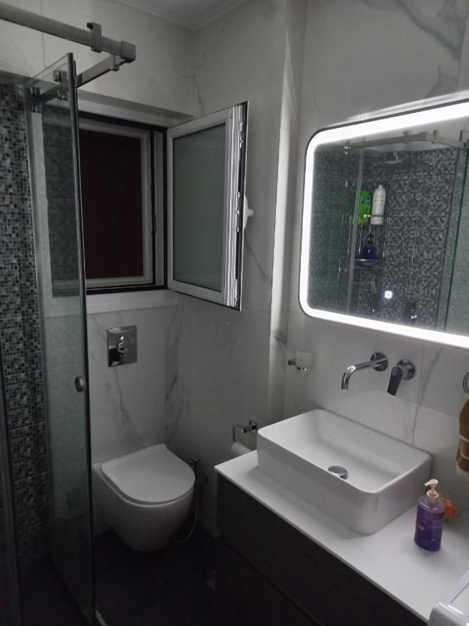 Apartment Lovely Faliro Next To The Sea. Athens